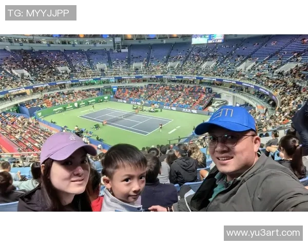 王秀英专访：从青涩球员到网球传奇的成长之路回顾